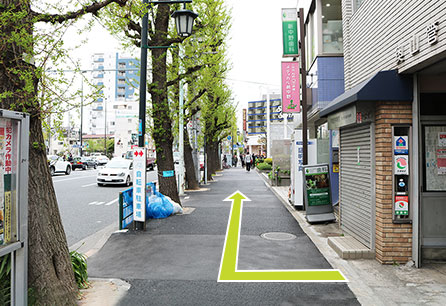 駅からの道のり2