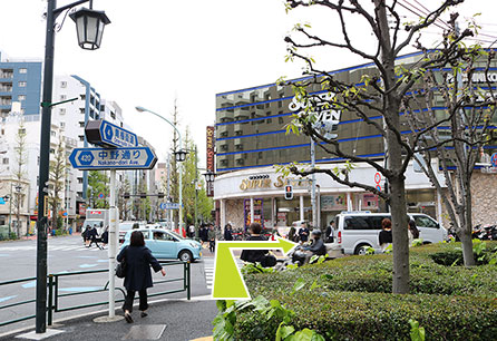 駅からの道のり3