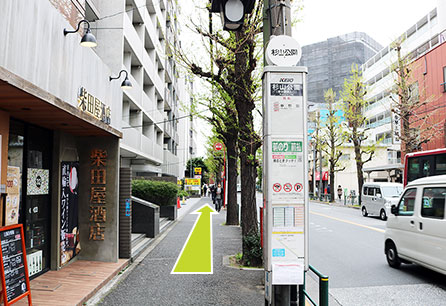 駅からの道のり4